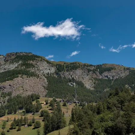 Matterhorn Francois - Alpine With Private & Breakfast ברויל-קרוויניה