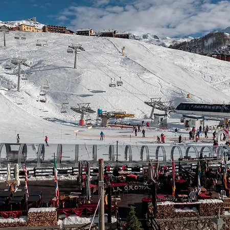 Matterhorn Francois - Alpine With Private & Breakfast לינה וארוחת בוקר 4*