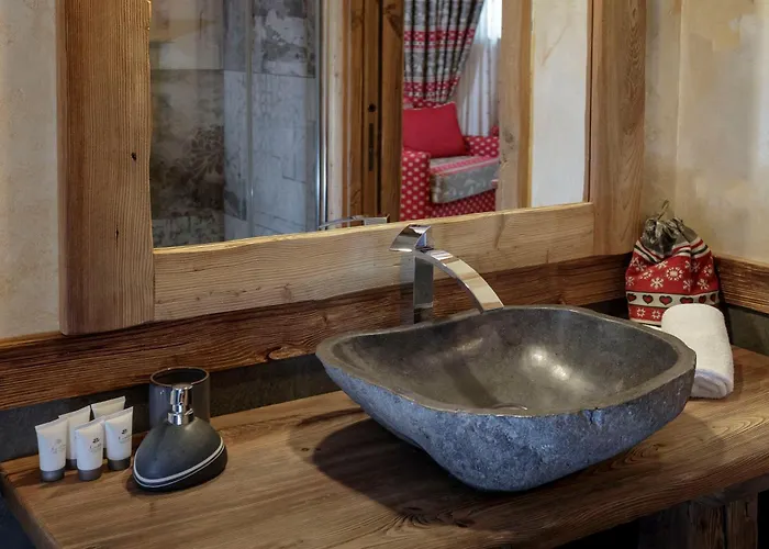 Matterhorn Francois - Alpine With Private & Breakfast